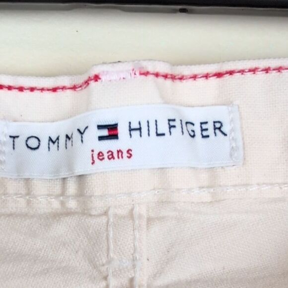 Vintage Tommy Hilfiger Cream Denim Flare Wide Leg Jeans with Mid-Rise Waist Y2K - Picture 3 of 11